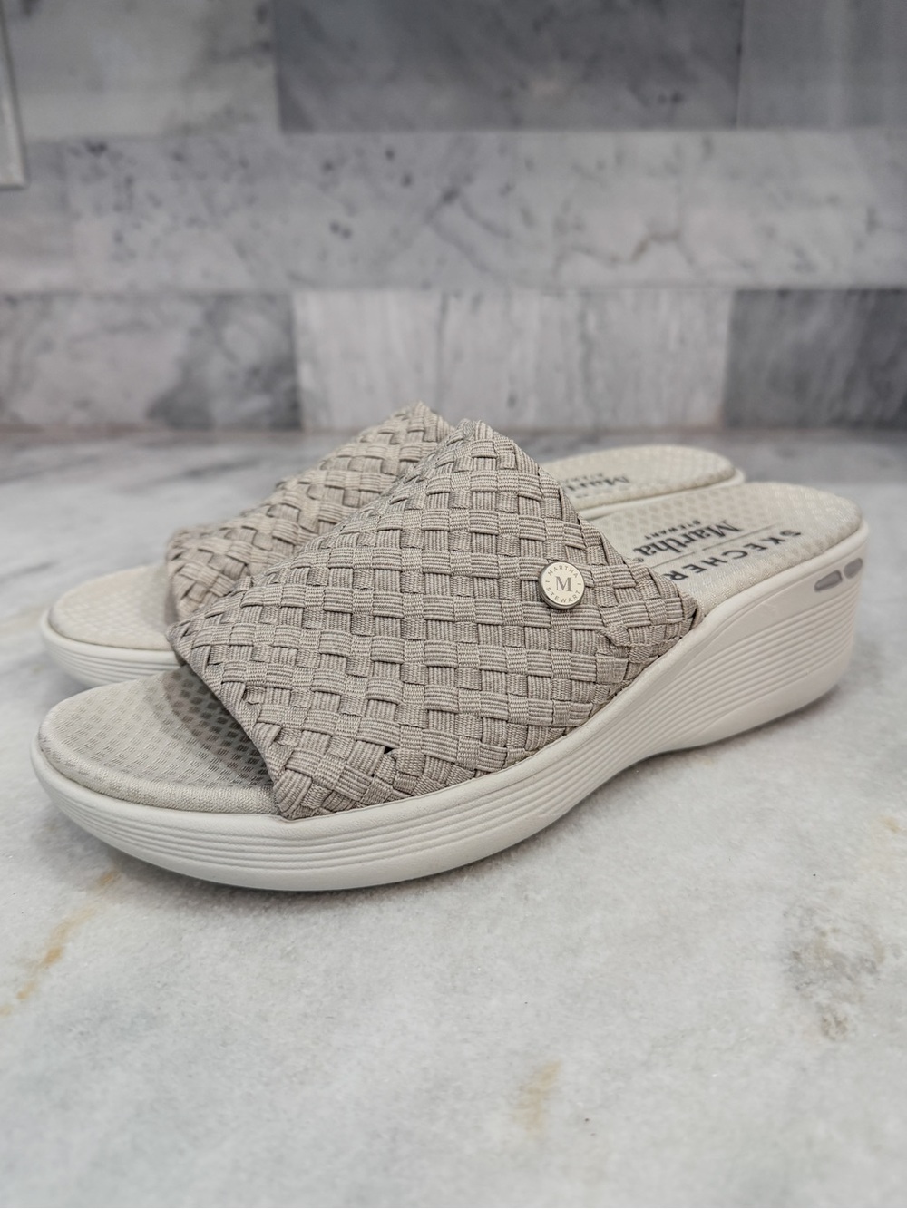Skechers Women’s Pier Lite Bamboo MARTHA STEWART in Natural Sz 7